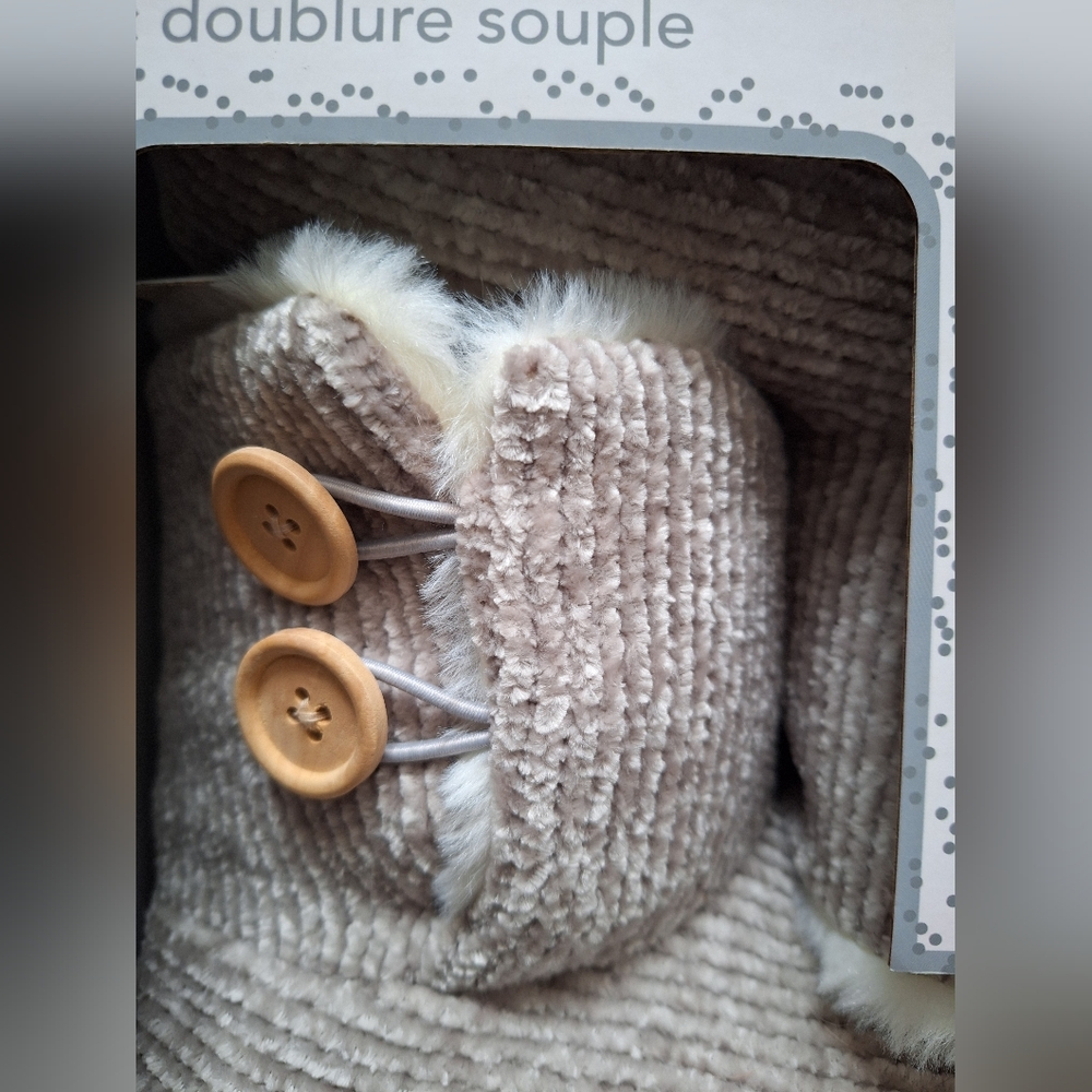 Bootie Slippers - Picture 5 of 8